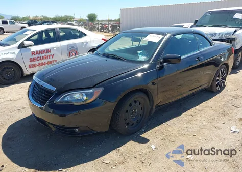 2013 Chrysler 200 S из США, поврежденный, VIN 1C3BCBGG3DN650047